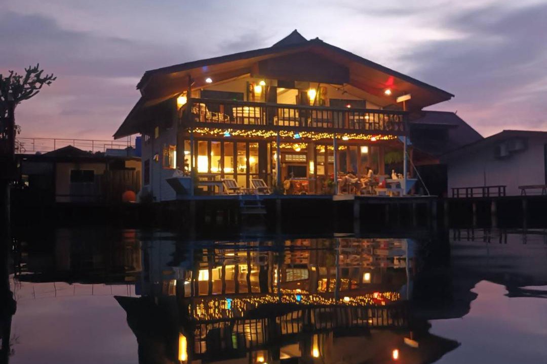 Bang Bao Bay House | Sea House Koh Chang