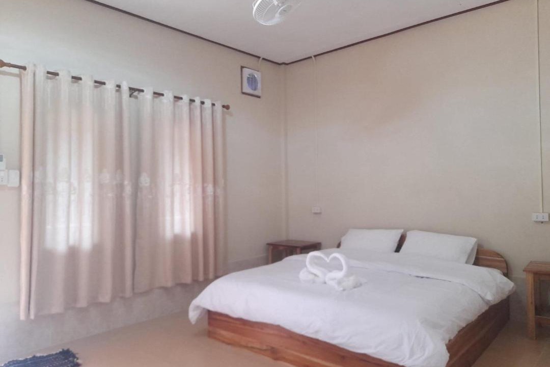 Nong Khiaw House | Xaiyasit Guest House