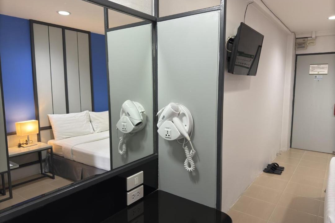 Nonthaburi Hotel | Regent Ngamwongwan Hotel