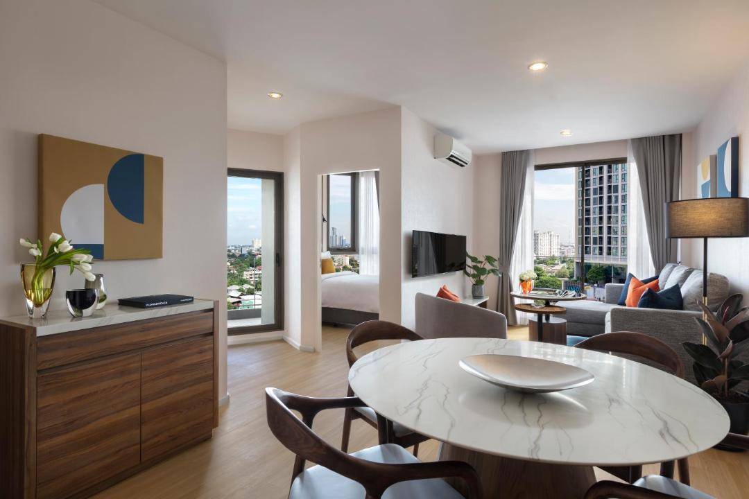 Nonthaburi Hotel | Oakwood Suites Tiwanon Bangkok