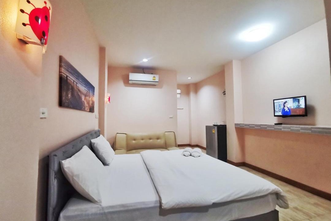 Sattahip Hotel | โรงแรมประทับใจ