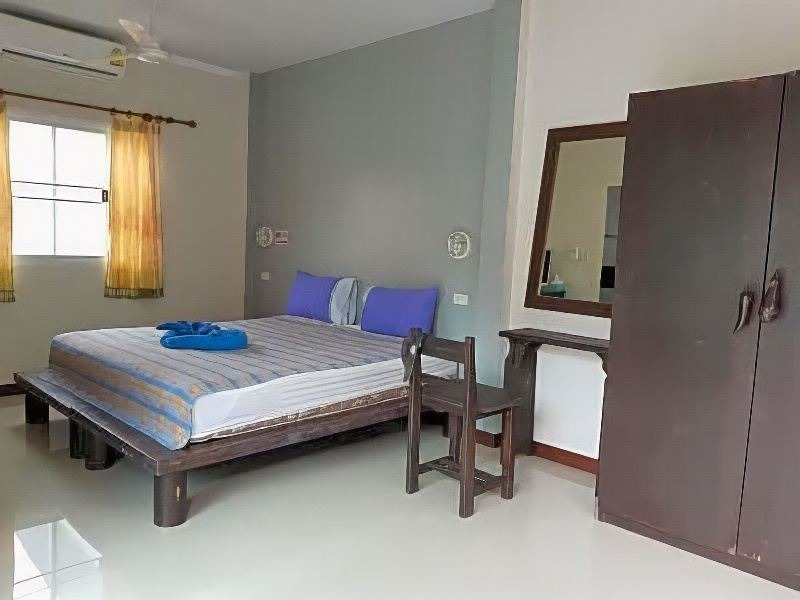 Photo of Bedroom in Khuekkhak