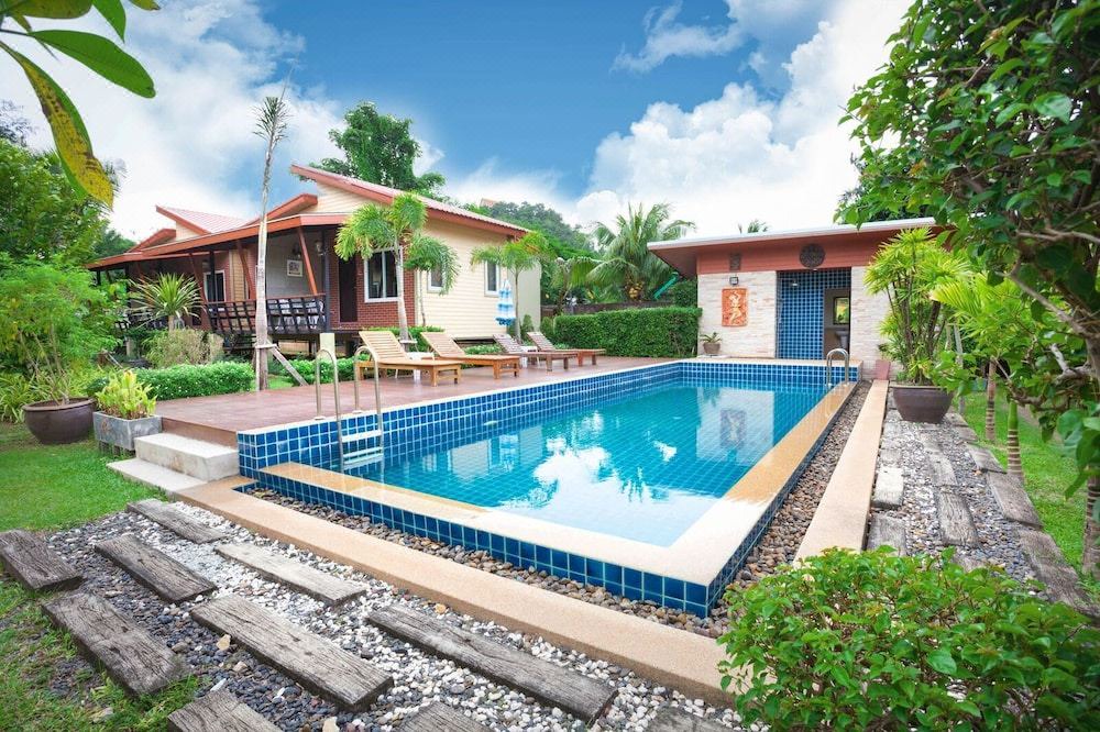 Photo of Outdoor in Siray