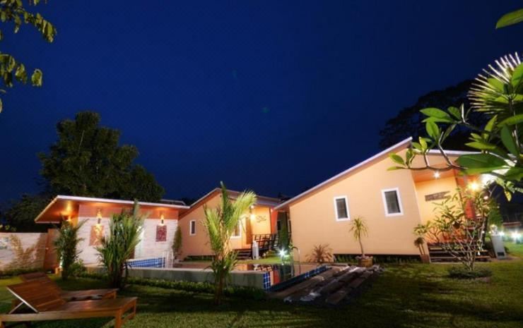 Photo of Buildings in Siray