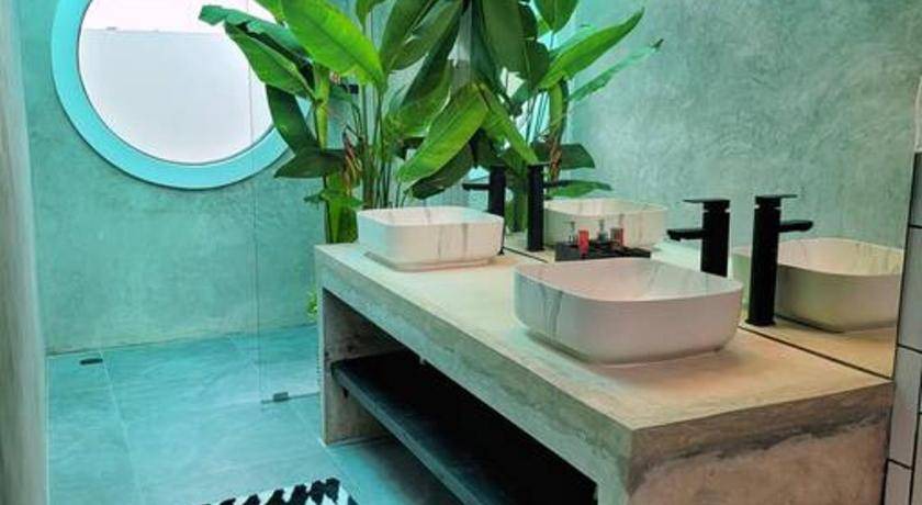 Photo of Bathroom in Si Sunthon