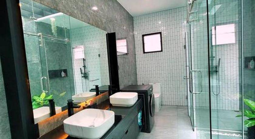 Photo of Bathroom in Si Sunthon