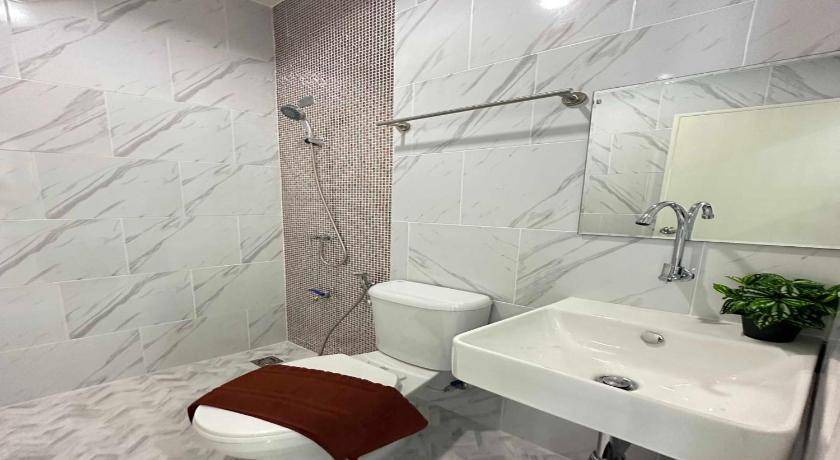 Photo of Bathroom in Si Sunthon