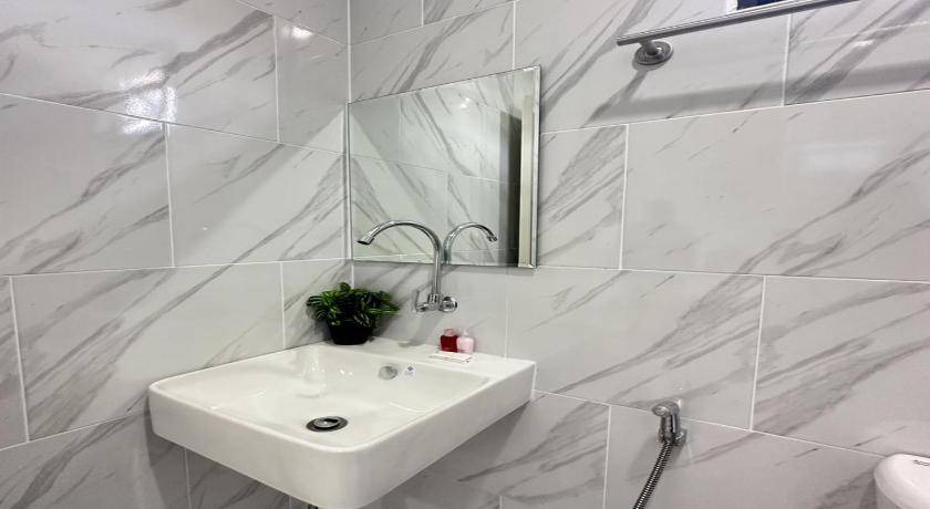 Photo of Bathroom in Si Sunthon