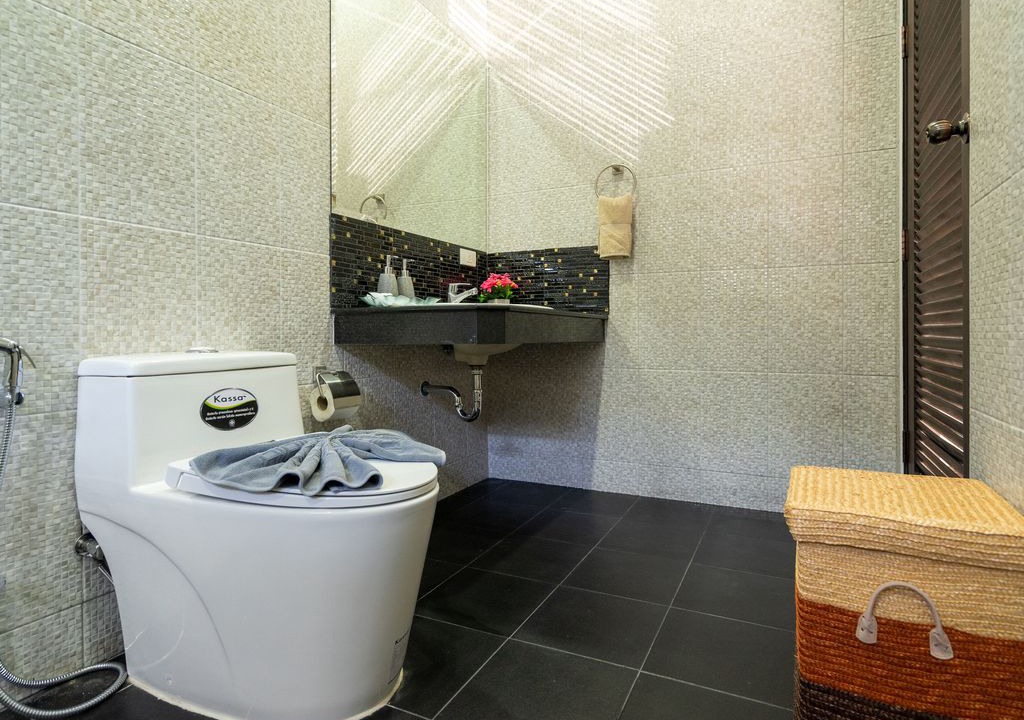 Photo of Bathroom in Pa Klok