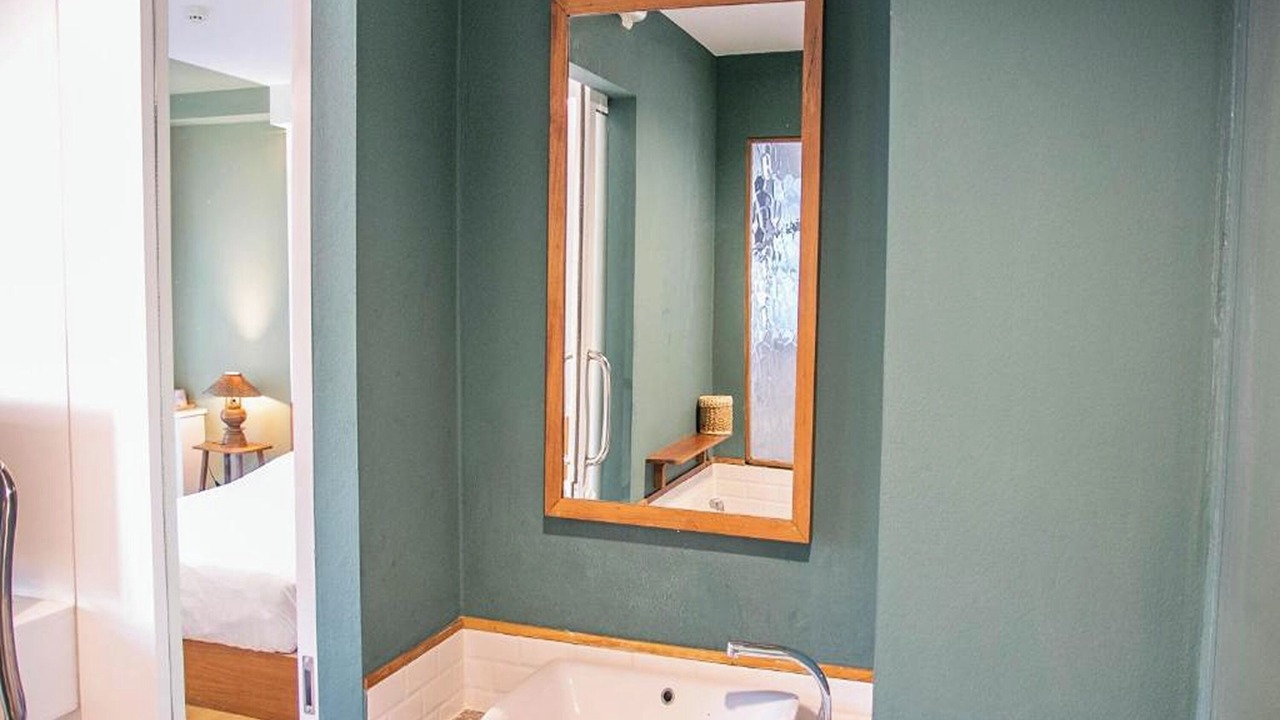 Photo of Bathroom in Old City