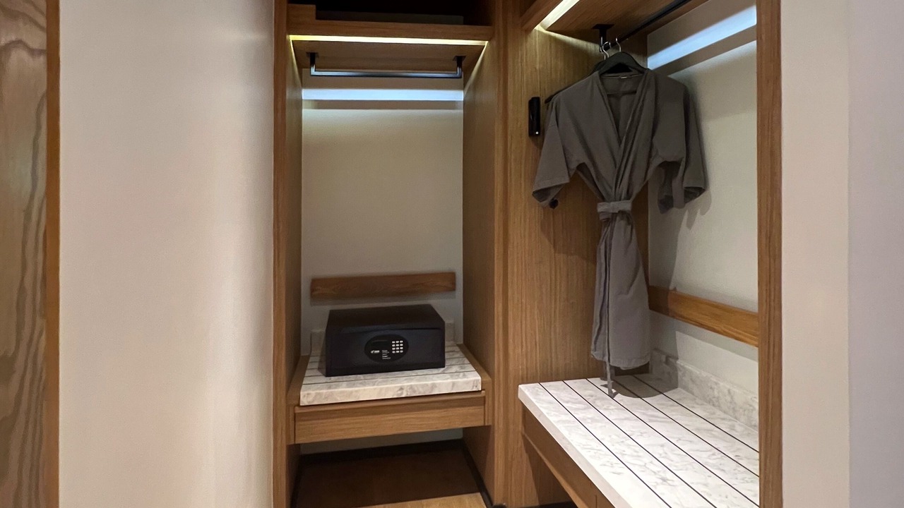 Photo of Bedroom in Khlong Tan