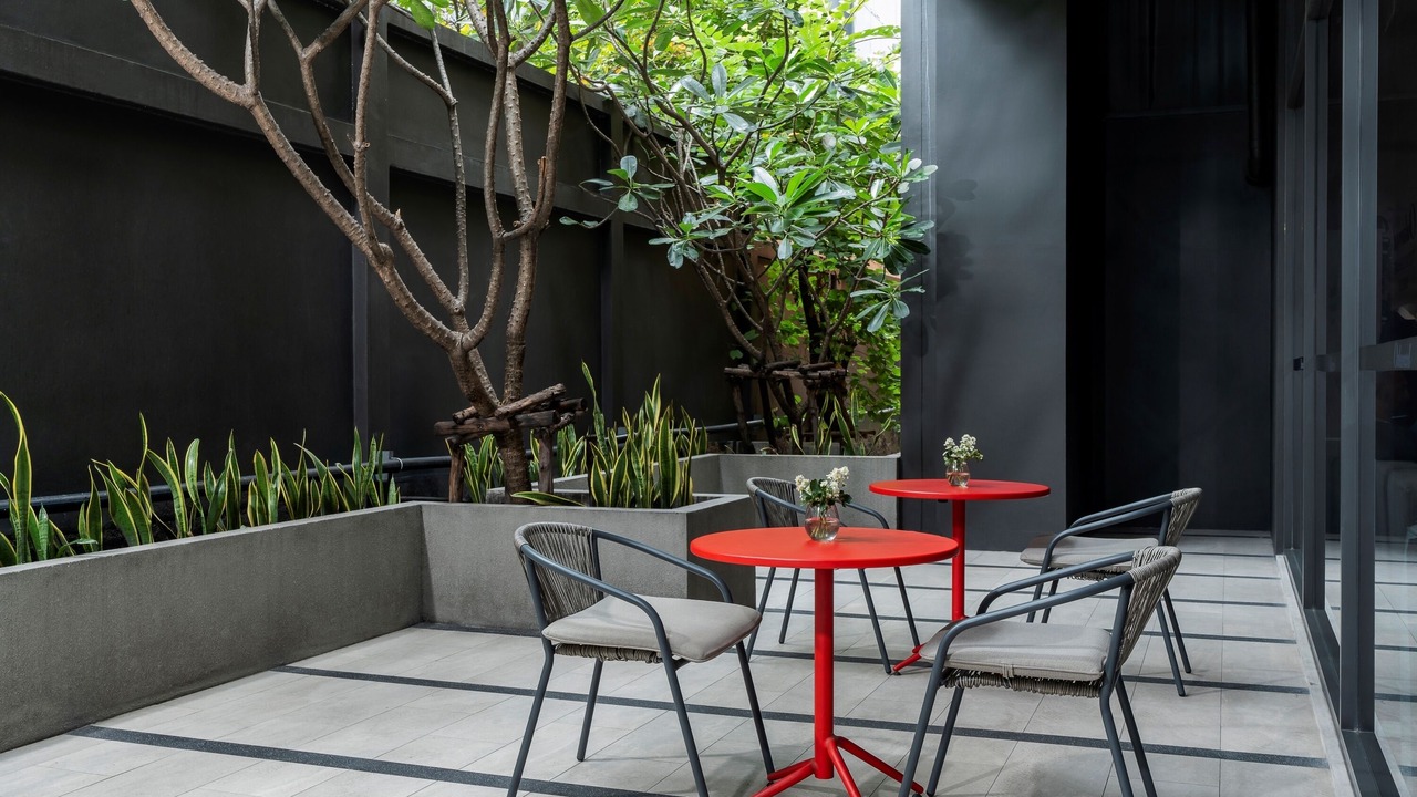 Photo of Outdoor in Khlong Tan