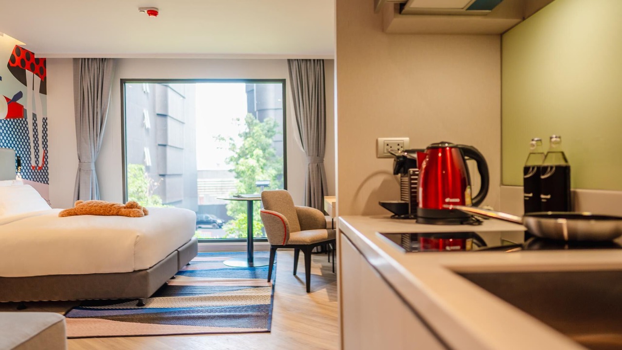 Photo of Bedroom in Khlong Tan