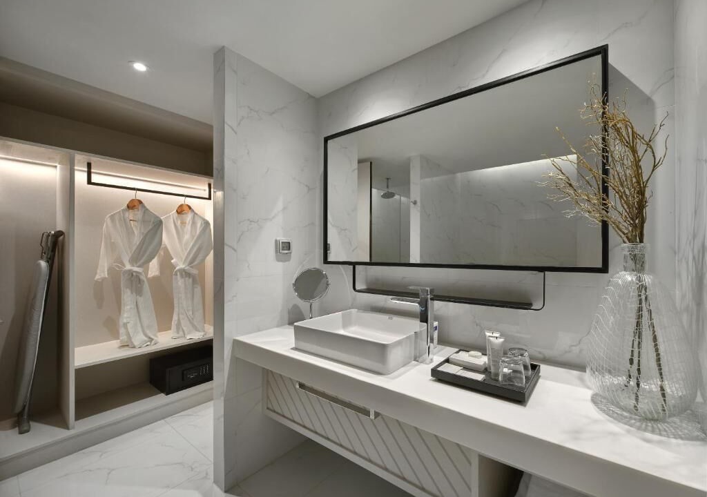 Photo of Bathroom in Khlong Tan