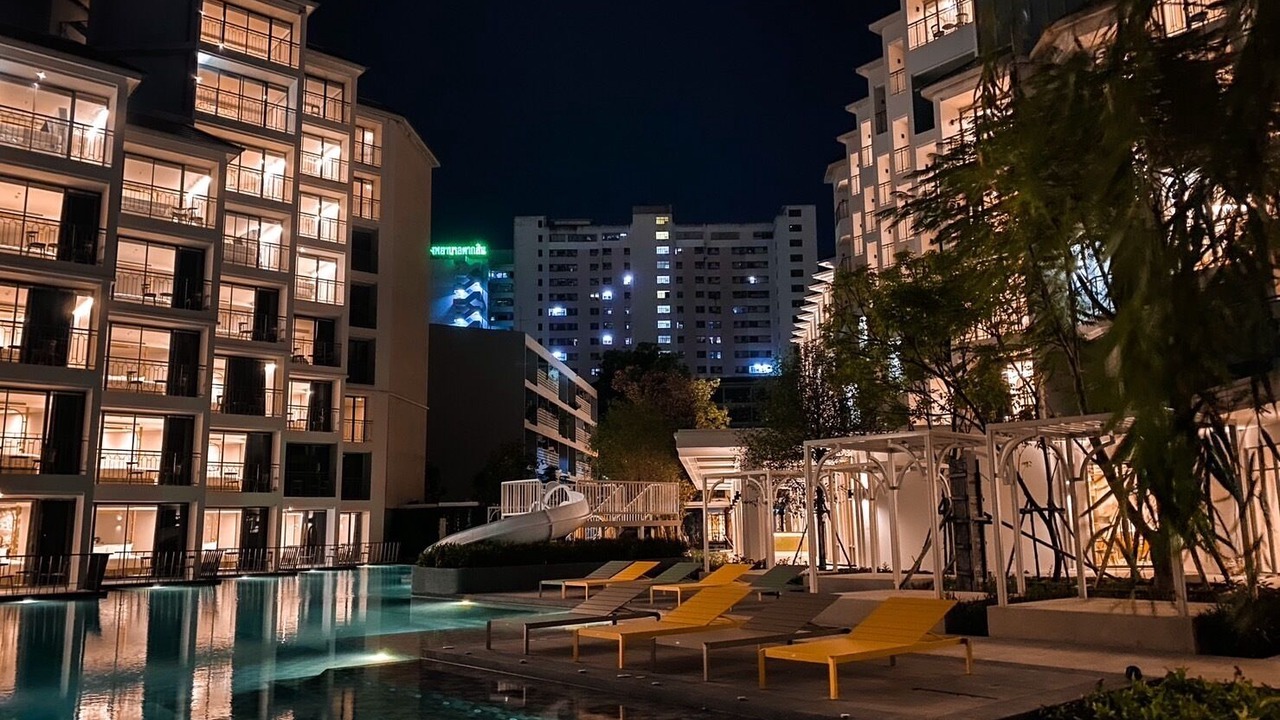 Photo of Outdoor in Khlong San