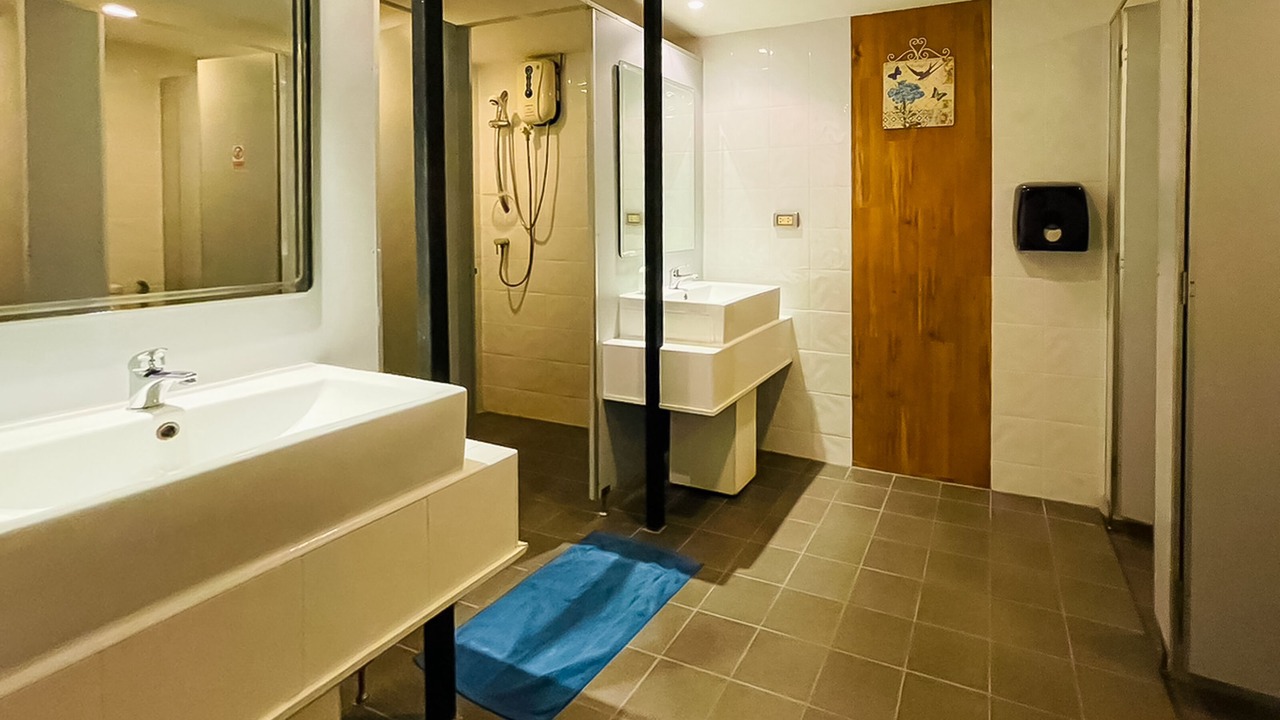 Photo of Bathroom in Talat Yai