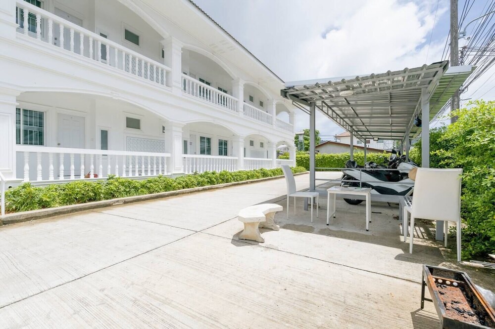 Photo of Outdoor in Chalong