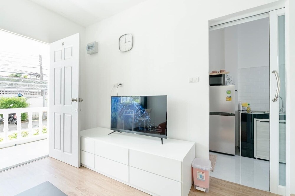 Photo of Livingroom in Chalong