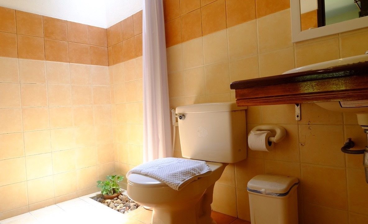 Photo of Bathroom in Thong Chai