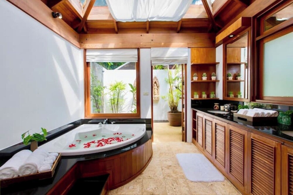 Photo of Bathroom in Cherngtalay