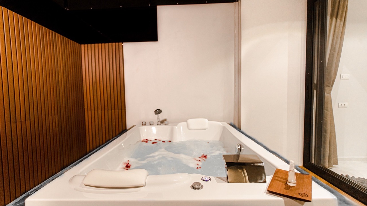 Photo of Bedroom in Si Sunthon