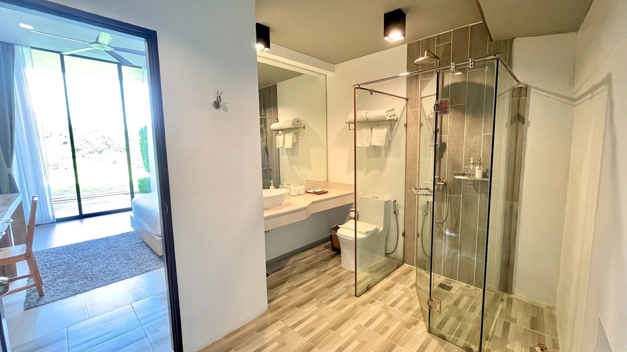 Photo of Bathroom in Pa Tan