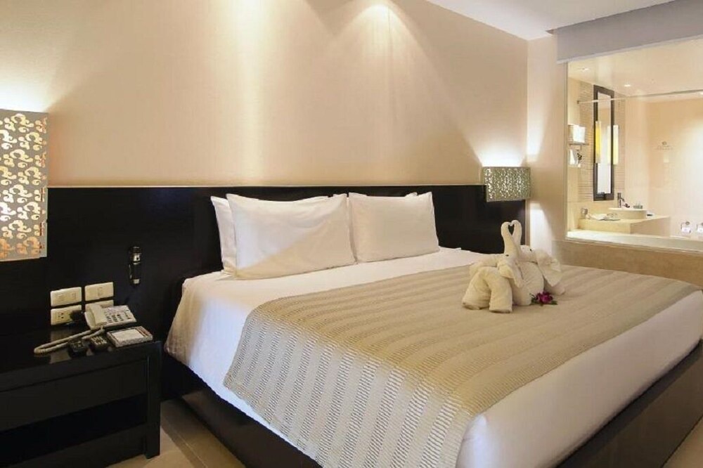Photo of Bedroom in Khuekkhak