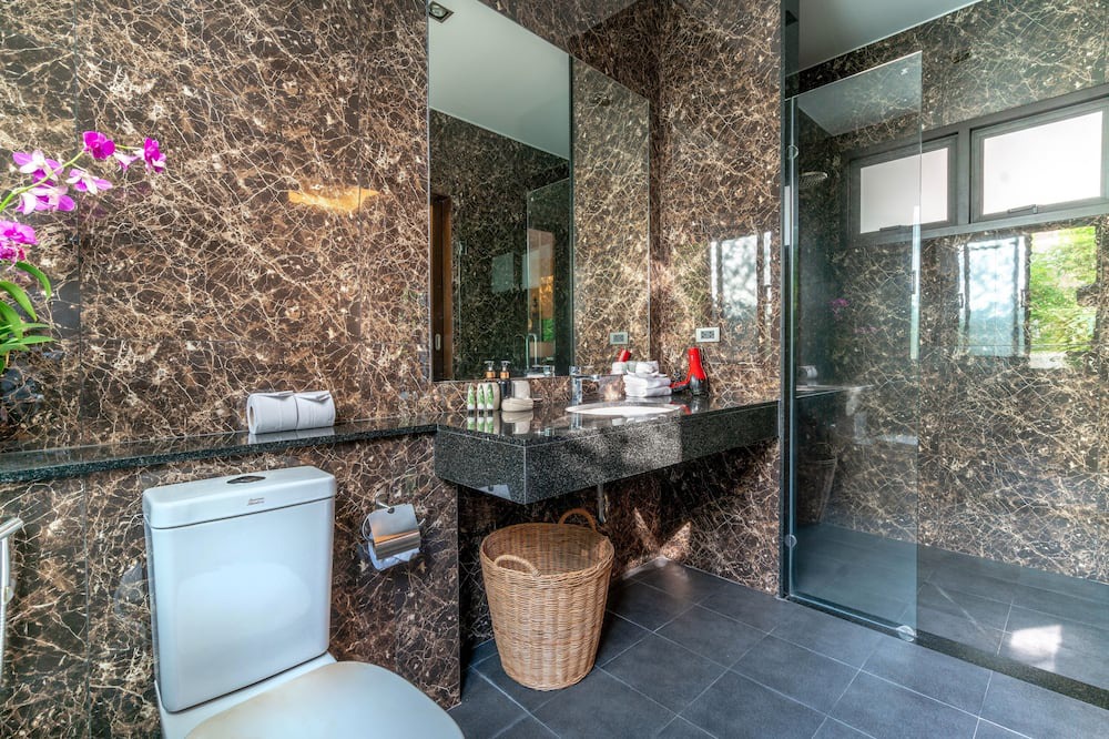 Photo of Bathroom in Si Sunthon