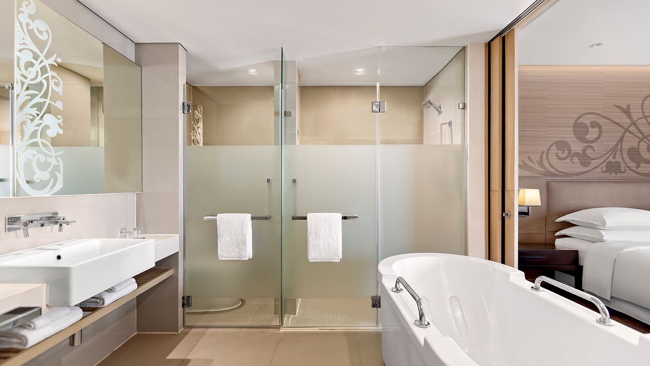 Photo of Bathroom in Khlong Toei Nuea
