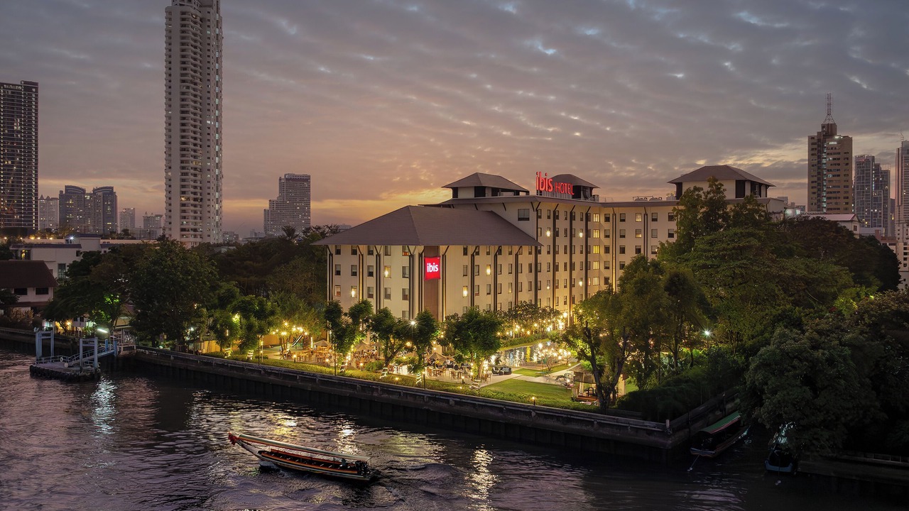 Photo of Outdoor in Khlong San