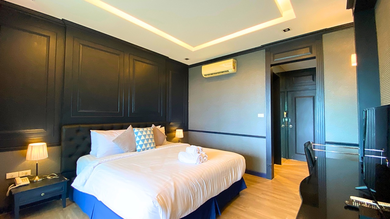 Photo of Bedroom in Chalong