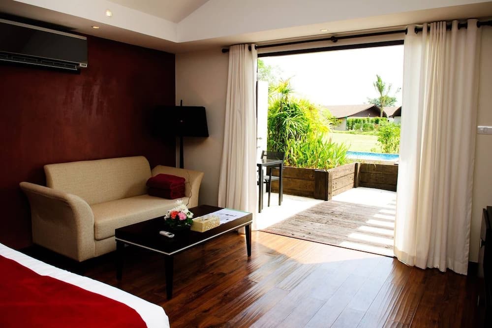 Photo of Bedroom in Maprao Island