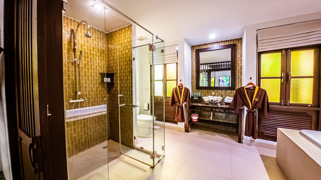 Photo of Bathroom in Chaweng City Center