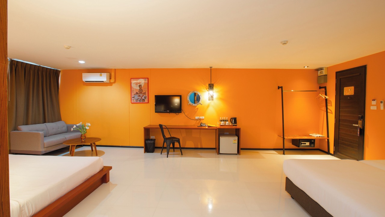 Photo of Bedroom in Samsen Nok