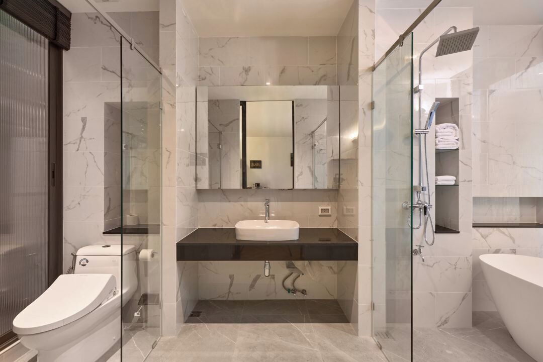 Photo of Bathroom in Wat Sam Phraya