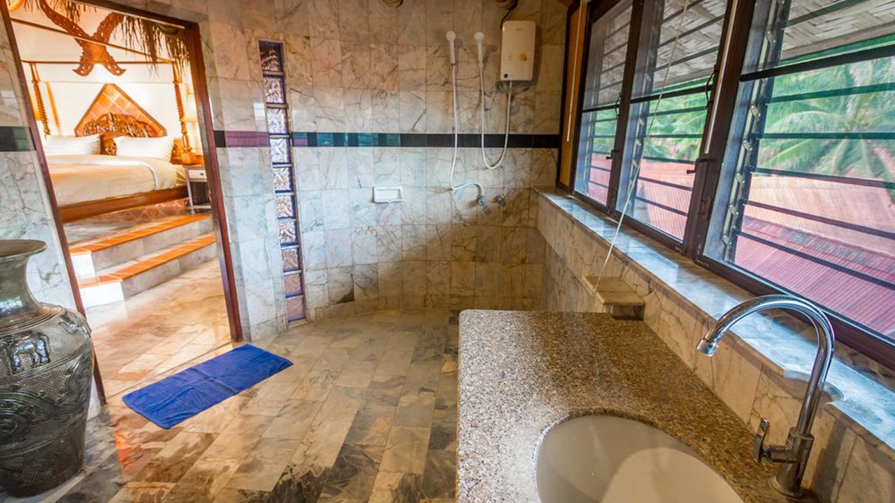 Photo of Bathroom in Ko Lanta