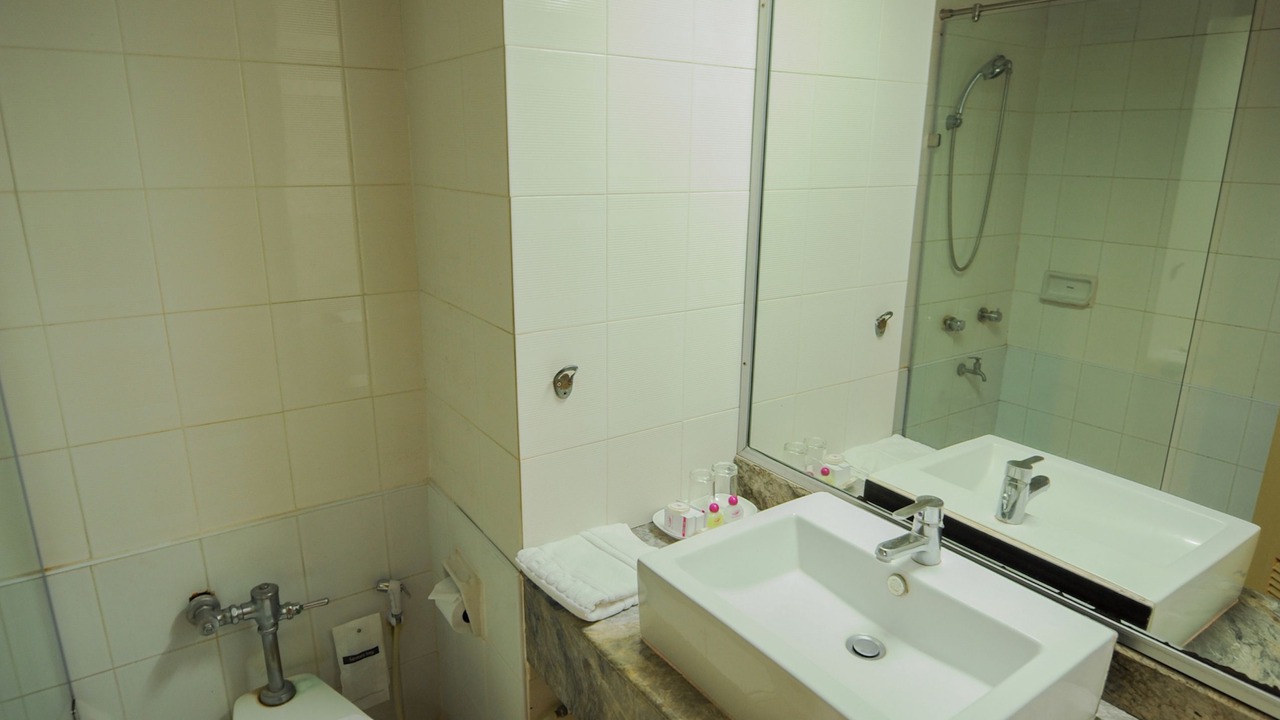 Photo of Bathroom in Singhanakhon