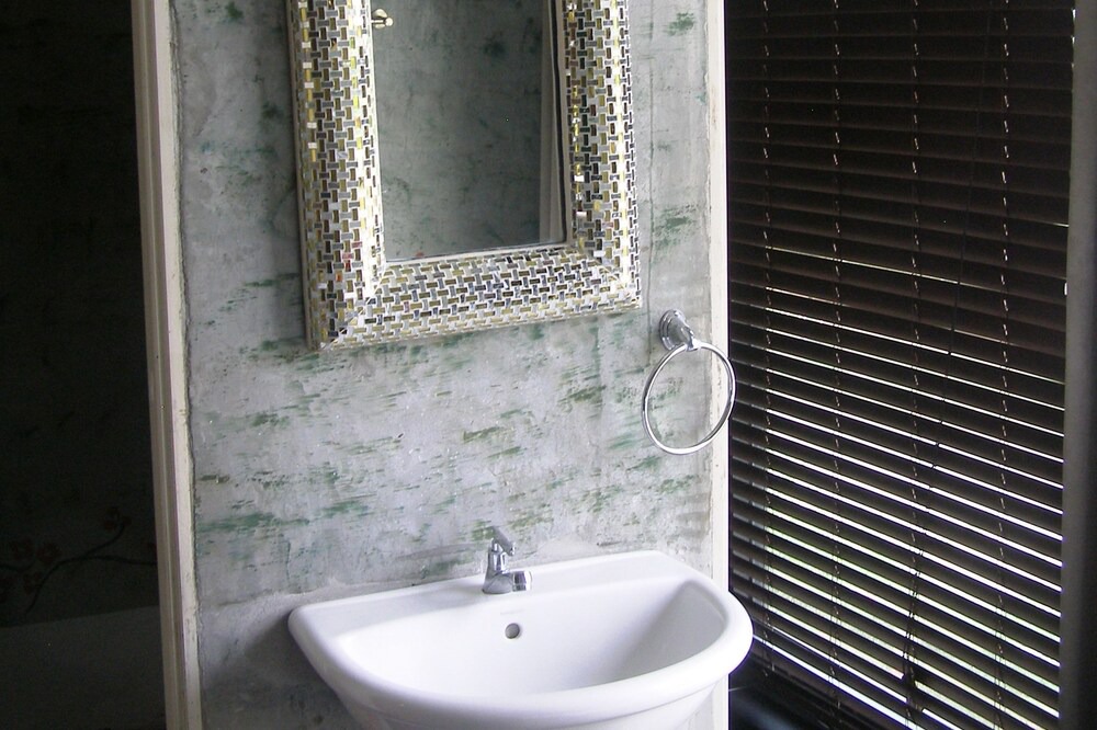 Photo of Bathroom in Phaya Yen