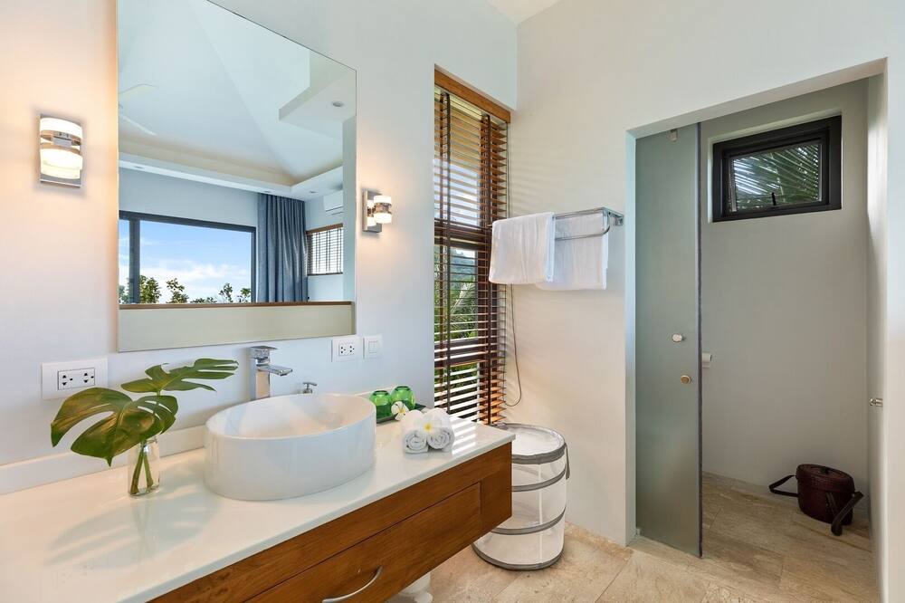 Photo of Bathroom in Mae Nam