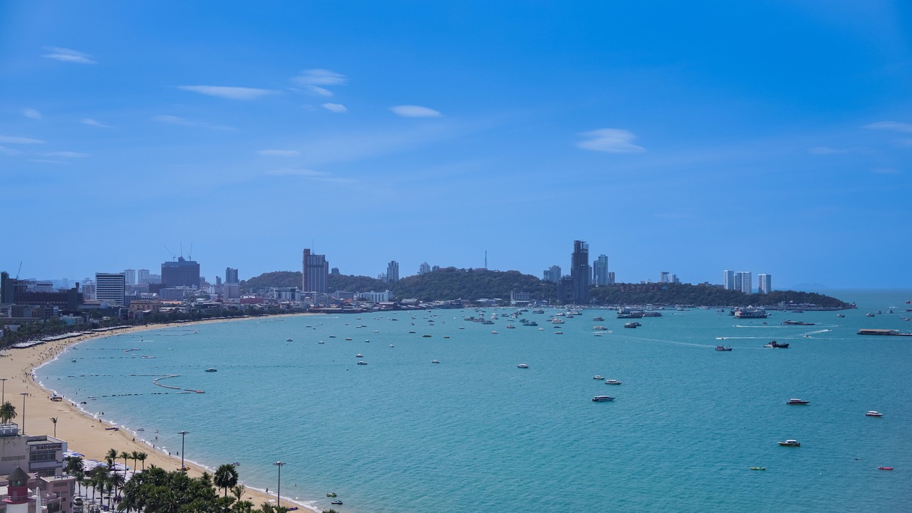 Photo of Others in Pattaya Bay