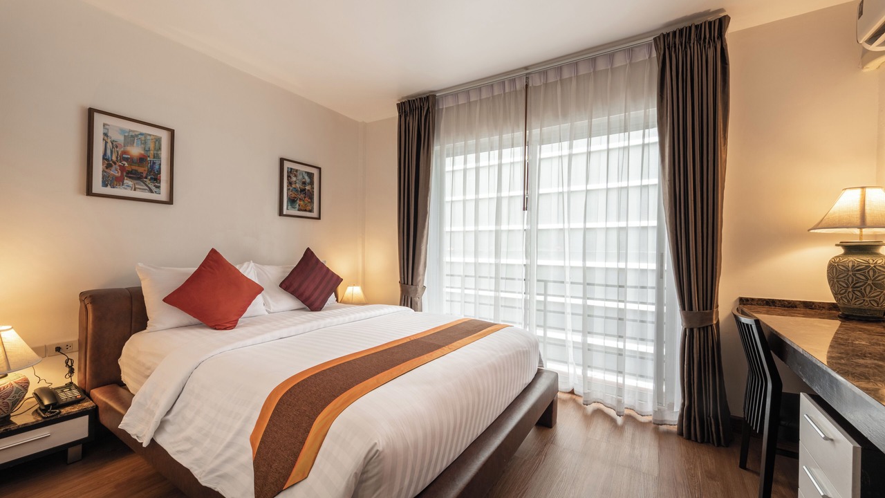Photo of Bedroom in Phra Khanong Nuea