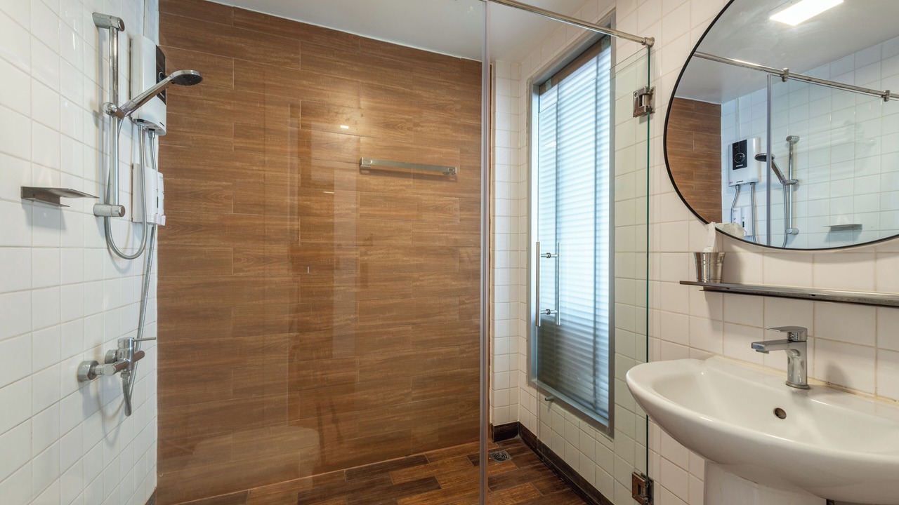 Photo of Bathroom in Phra Khanong Nuea