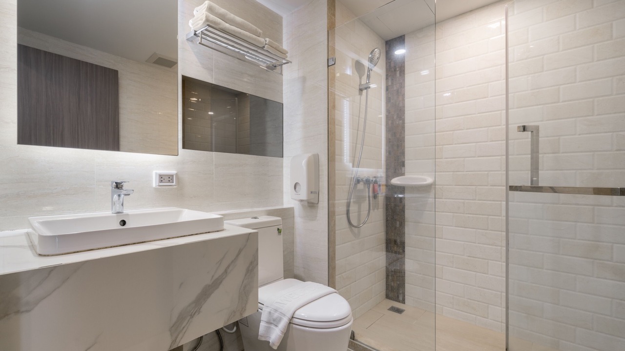 Photo of Bathroom in Maha Phruttharam