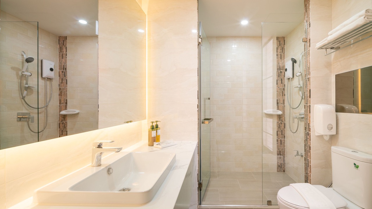 Photo of Bathroom in Maha Phruttharam