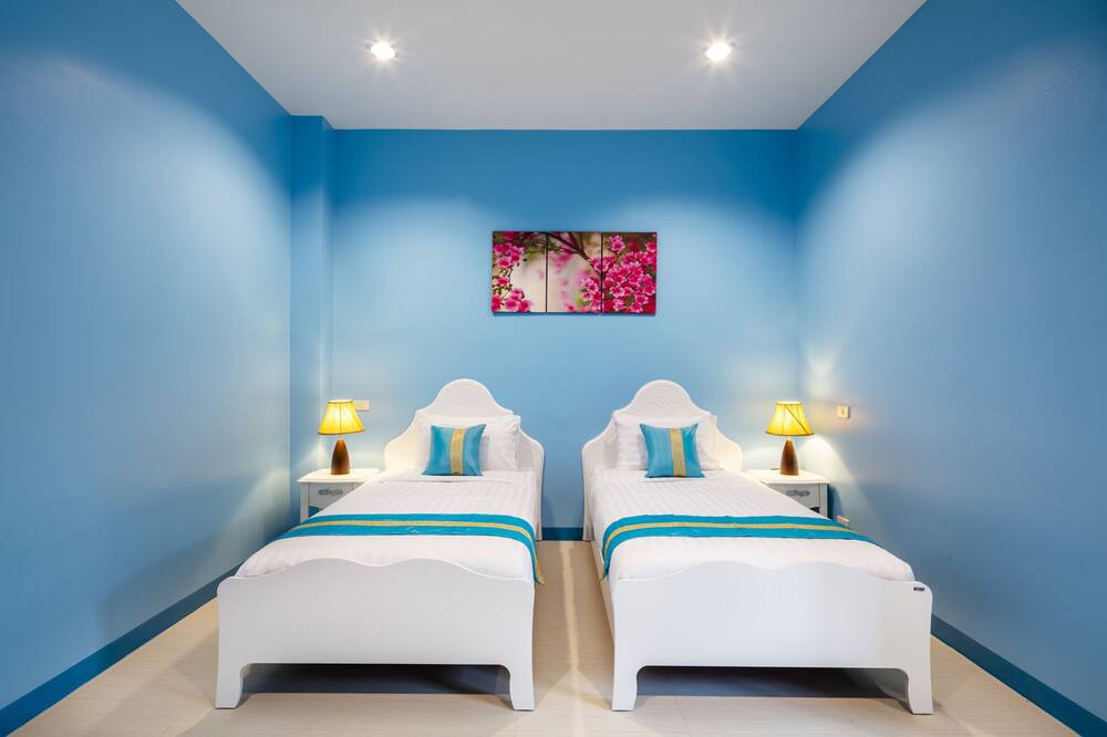 Photo of Bedroom in Khanong Phra