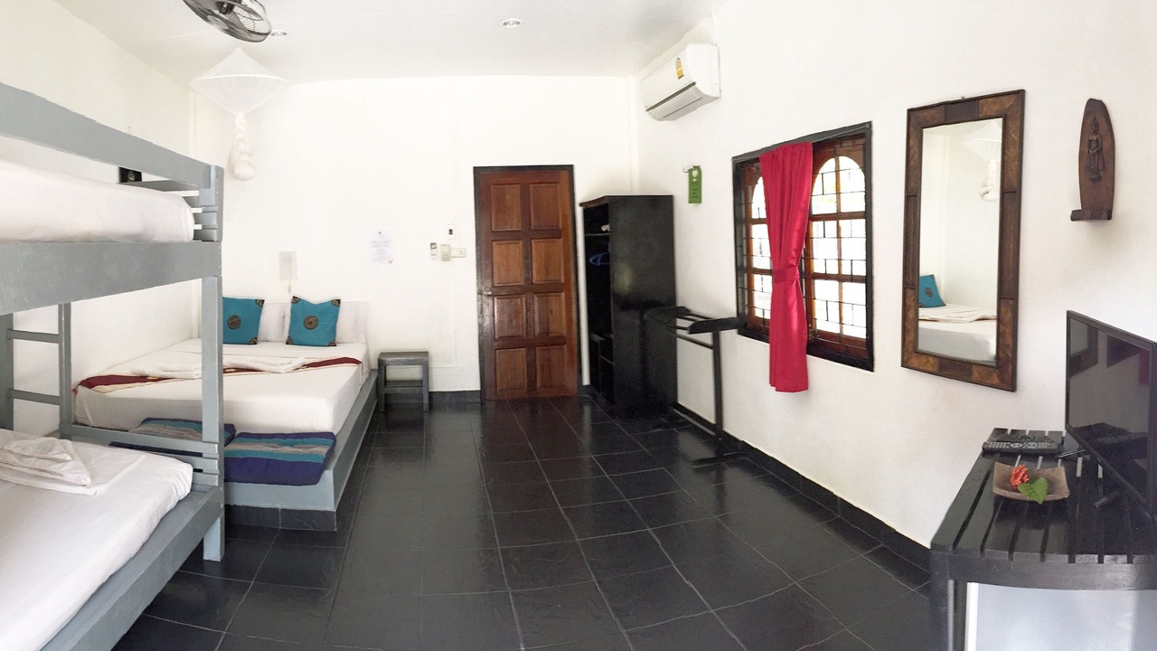 Photo of Bedroom in Ko Lanta