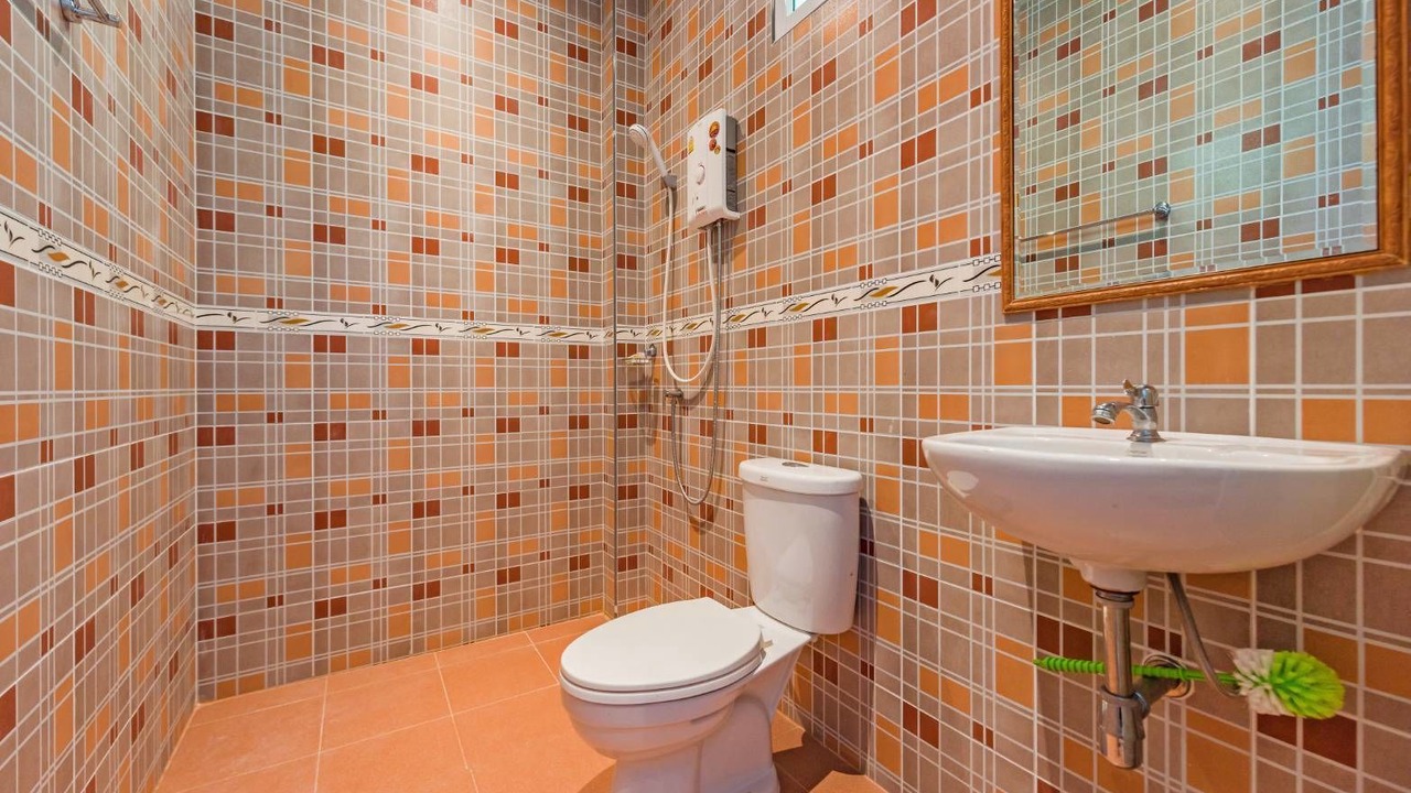 Photo of Bathroom in Pa Klok