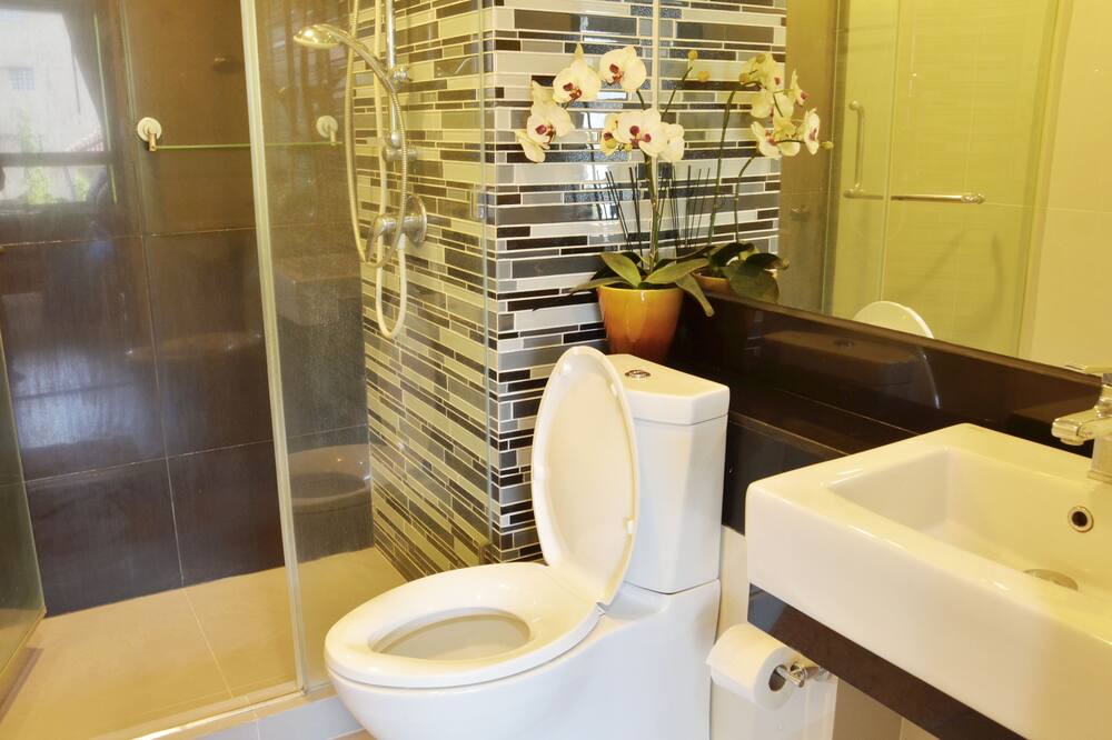 Photo of Bathroom in Phra Khanong Nuea