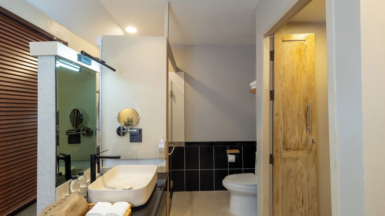 Photo of Bathroom in Pong Yaeng