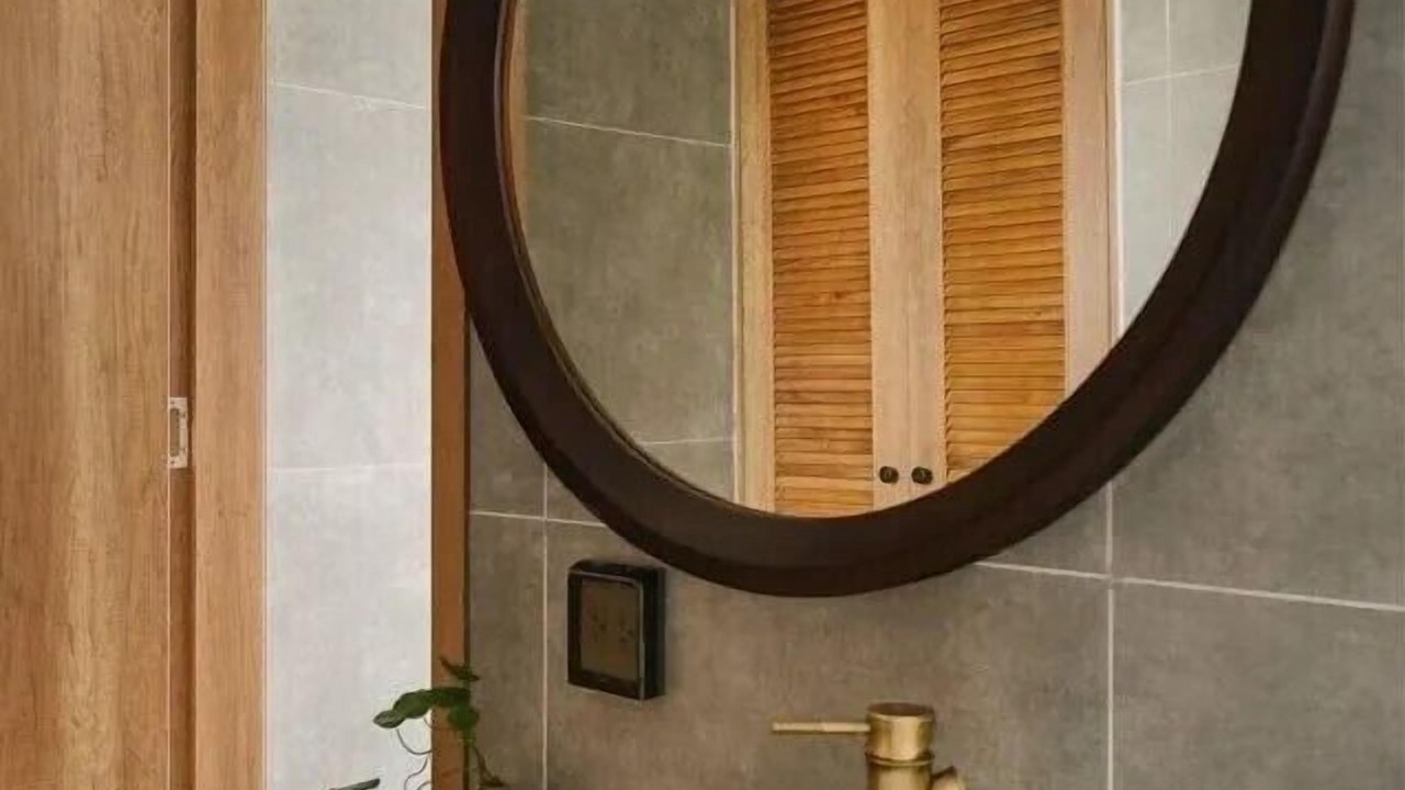 Photo of Bathroom in Talat Khwan